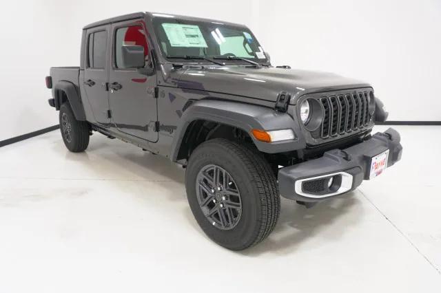 2025 Jeep Gladiator GLADIATOR SPORT S 4X4