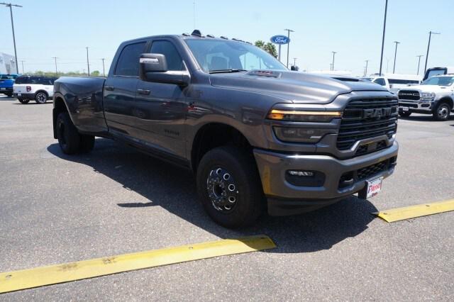 2025 RAM Ram 3500 RAM 3500 LARAMIE CREW CAB 4X4 8 BOX