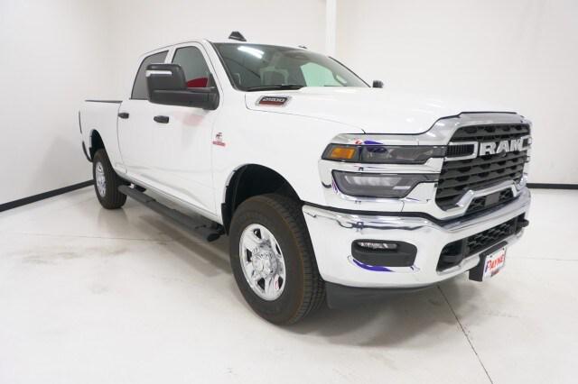 2025 RAM Ram 2500 RAM 2500 TRADESMAN CREW CAB 4X4 64 BOX