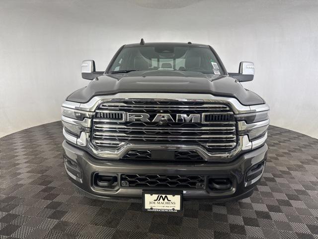 2025 RAM Ram 2500 RAM 2500 LARAMIE MEGA CAB 4X4 64 BOX