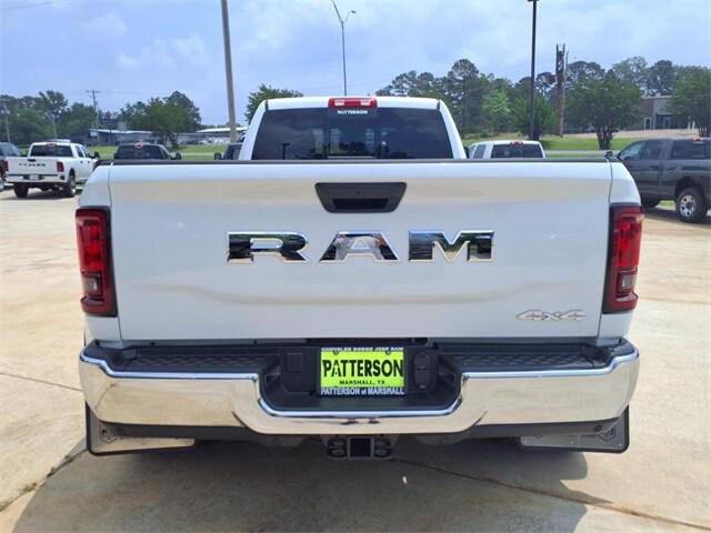 2025 RAM Ram 3500 RAM 3500 TRADESMAN CREW CAB 4X4 8 BOX