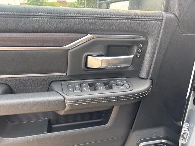 2025 RAM Ram 2500 RAM 2500 LARAMIE CREW CAB 4X4 64 BOX
