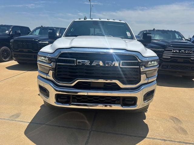 2025 RAM Ram 3500 RAM 3500 TRADESMAN CREW CAB 4X4 8 BOX