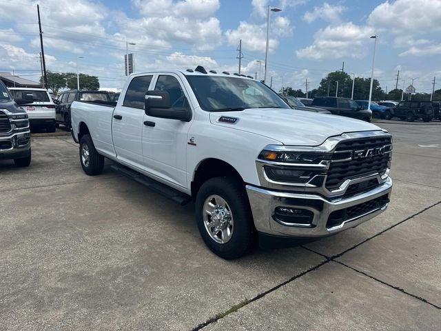 2025 RAM Ram 3500 RAM 3500 TRADESMAN CREW CAB 4X4 8 BOX