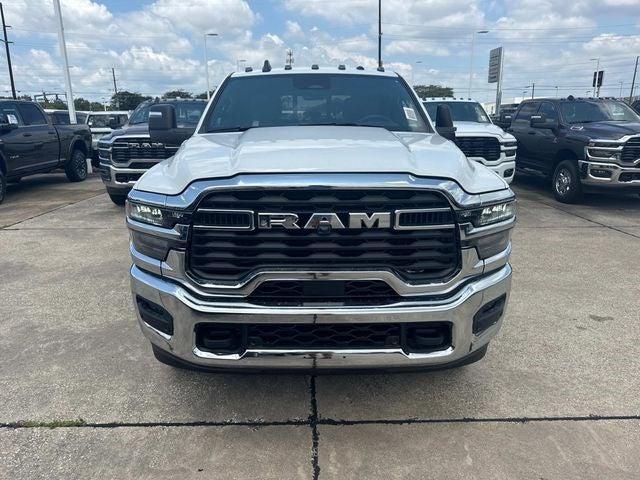 2025 RAM Ram 3500 RAM 3500 TRADESMAN CREW CAB 4X4 8 BOX