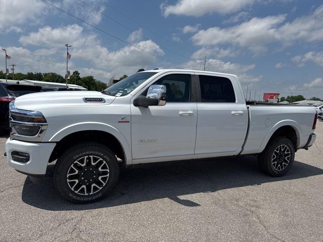 2025 RAM Ram 2500 RAM 2500 LIMITED LONGHORN CREW CAB 4X4 64 BOX