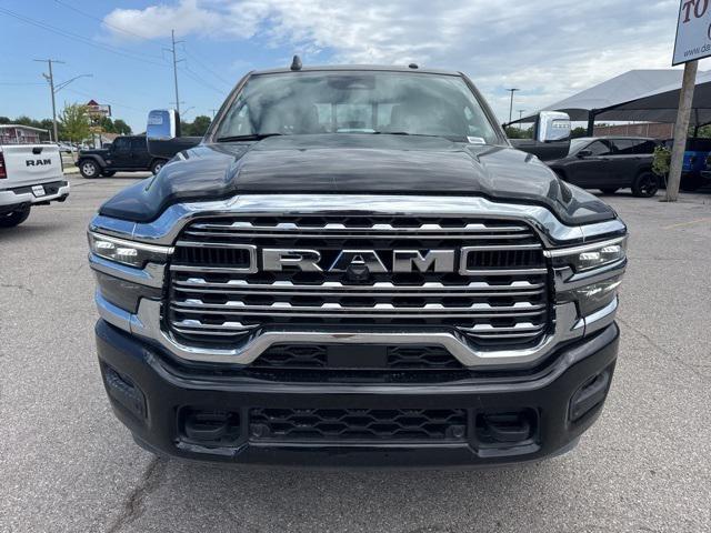 2025 RAM Ram 2500 RAM 2500 LIMITED CREW CAB 4X4 64 BOX