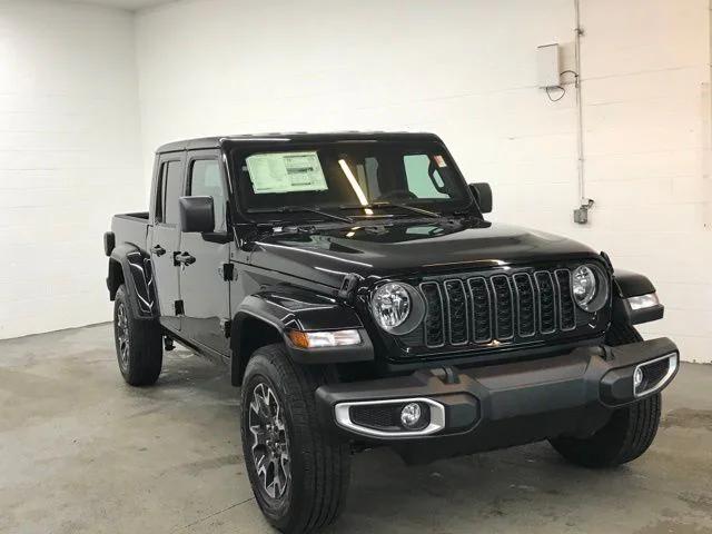 2025 Jeep Gladiator GLADIATOR SPORT S 4X4