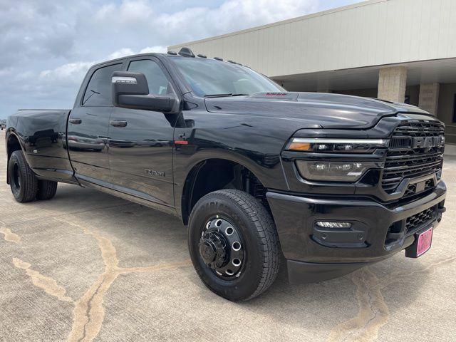 2025 RAM Ram 3500 RAM 3500 LARAMIE CREW CAB 4X4 8 BOX