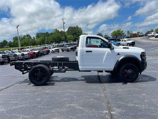 2025 RAM Ram 5500 Chassis Cab RAM 5500 TRADESMAN CHASSIS REGULAR CAB 4X4 60 CA