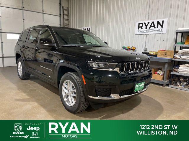 2025 Jeep Grand Cherokee GRAND CHEROKEE L LAREDO X 4X4