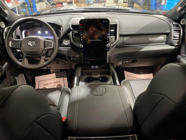 2025 RAM Ram 2500 RAM 2500 LARAMIE MEGA CAB 4X4 64 BOX