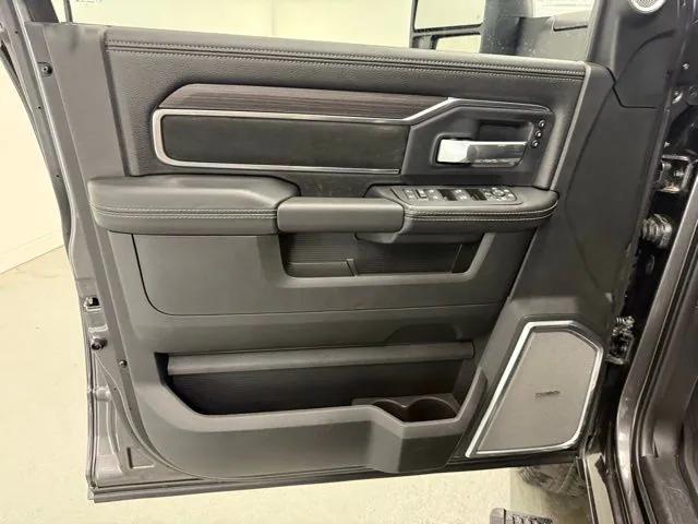 2025 Ram 2500 Laramie Crew Cab 4x4 64 Box