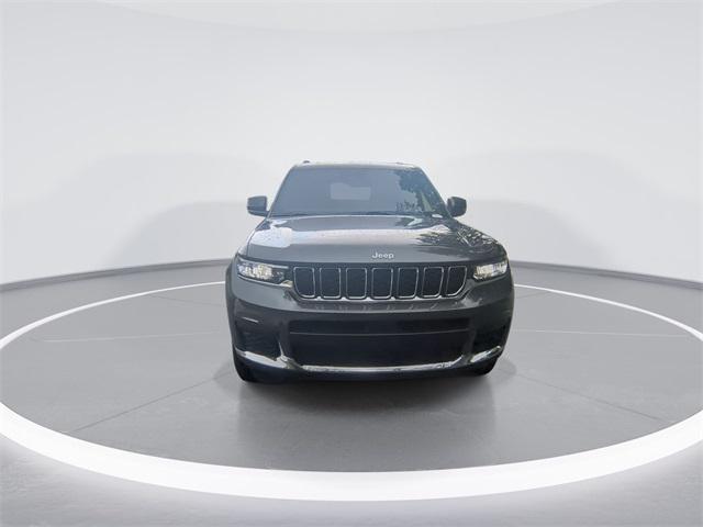 2025 Jeep Grand Cherokee GRAND CHEROKEE L LAREDO X 4X4