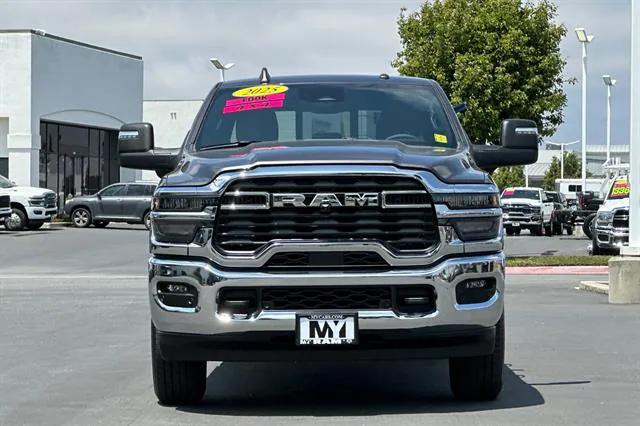 2025 RAM Ram 2500 RAM 2500 BIG HORN CREW CAB 4X4 64 BOX