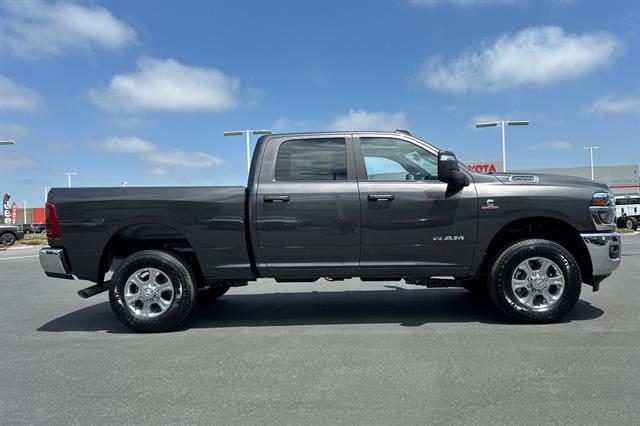 2025 RAM Ram 2500 RAM 2500 BIG HORN CREW CAB 4X4 64 BOX