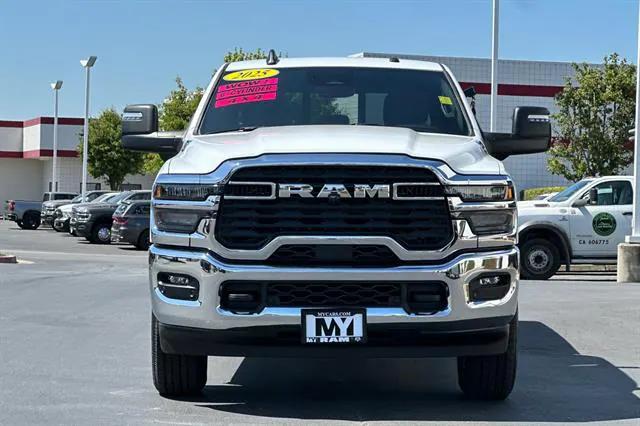 2025 RAM Ram 2500 RAM 2500 BIG HORN CREW CAB 4X4 64 BOX