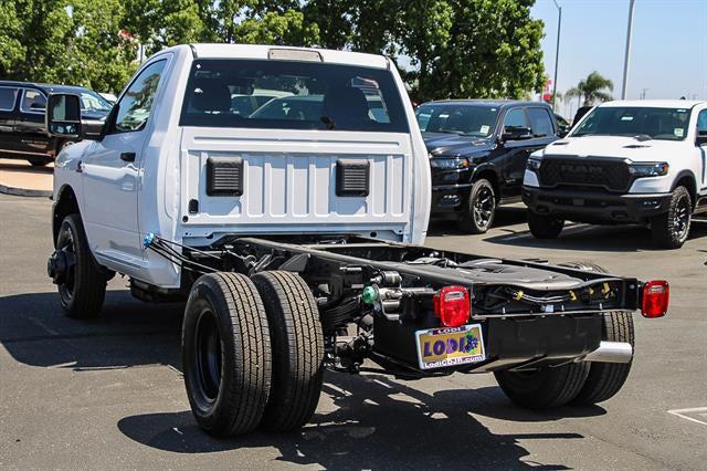 2025 RAM Ram 3500 Chassis Cab RAM 3500 TRADESMAN CHASSIS REGULAR CAB 4X4 60 CA 2025 RAM Ram 3500 Chassis Cab RAM 3500 TRADESMAN CHASSIS REGULAR CAB 4X4 60 CA