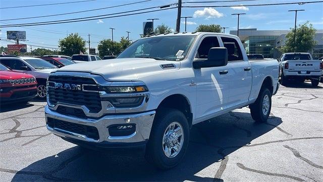 2025 RAM Ram 2500 RAM 2500 TRADESMAN CREW CAB 4X4 64 BOX