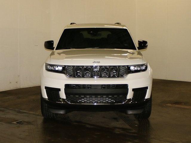 2025 Jeep Grand Cherokee GRAND CHEROKEE L LAREDO X 4X4