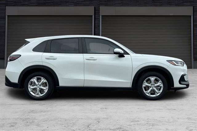 2023 Honda HR-V 2WD LX