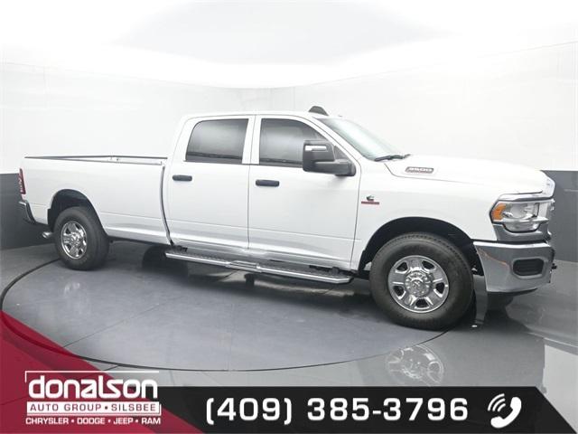 2023 RAM 3500 Tradesman Crew Cab 4x2 8 Box