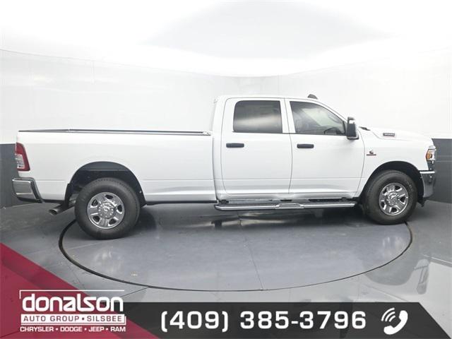 2023 RAM 3500 Tradesman Crew Cab 4x2 8 Box