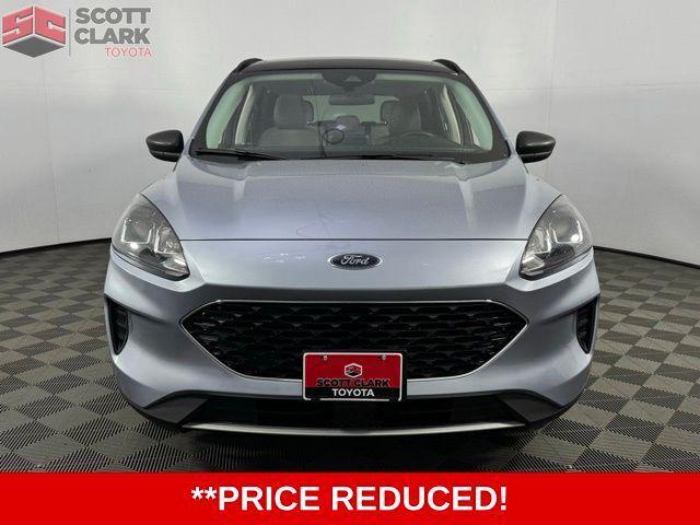 2022 Ford Escape SE Hybrid