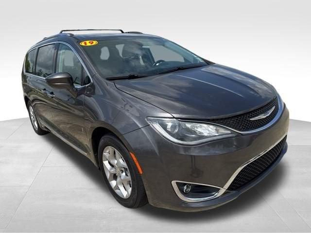 2019 Chrysler Pacifica Touring L Plus