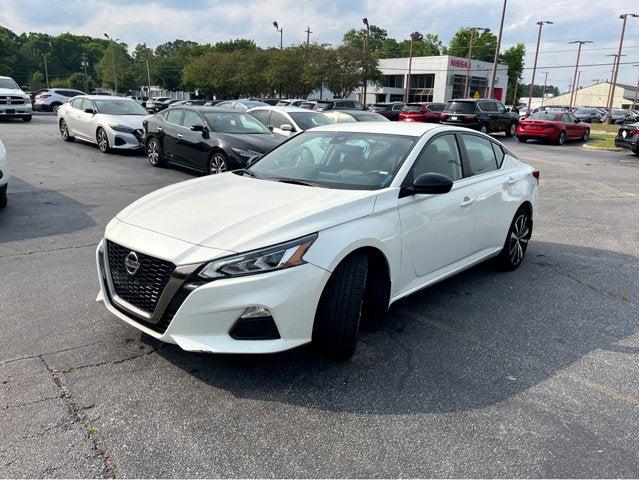 2022 Nissan Altima SR Intelligent AWD