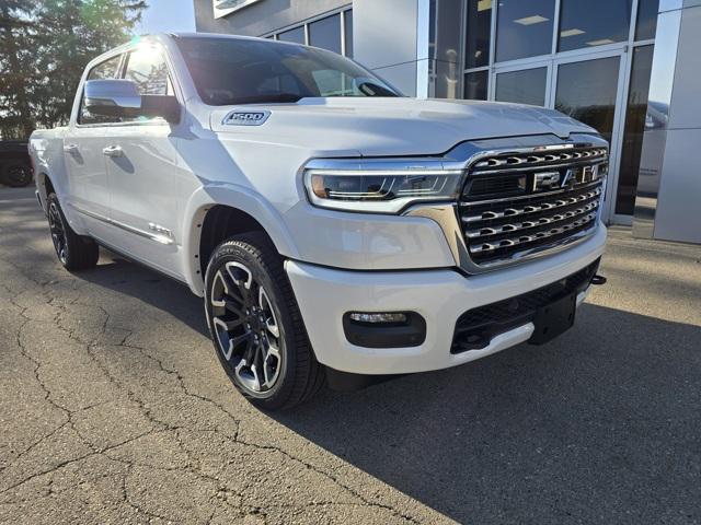 2025 RAM Ram 1500 RAM 1500 LIMITED CREW CAB 4X4 57 BOX