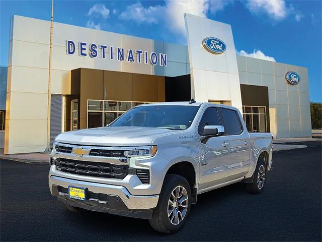 2022 Chevrolet Silverado 1500 2WD Crew Cab Short Bed LT