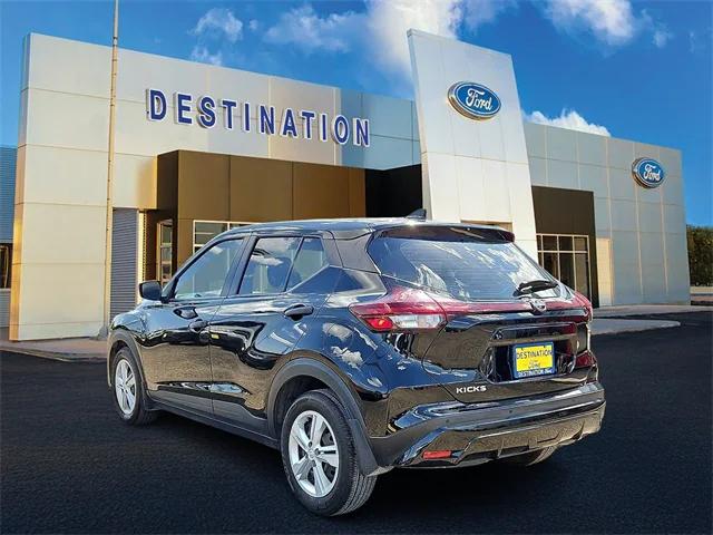 2023 Nissan Kicks S Xtronic CVT