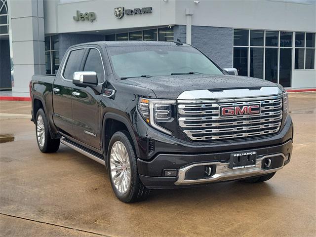 2022 GMC Sierra 1500 4WD Crew Cab Short Box Denali