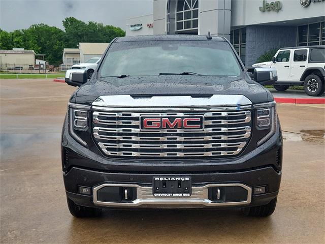 2022 GMC Sierra 1500 4WD Crew Cab Short Box Denali