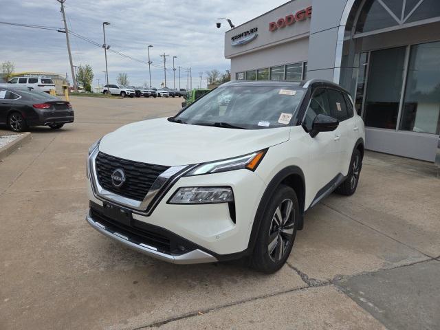 2022 Nissan Rogue Platinum Intelligent AWD