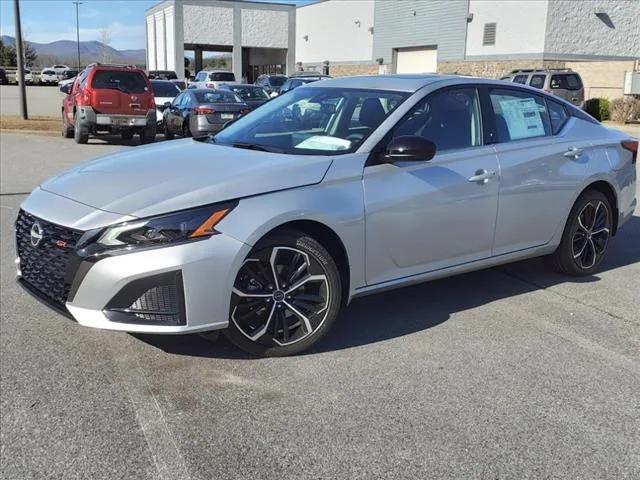 2024 Nissan Altima SR Intelligent AWD
