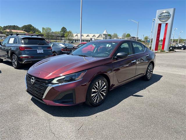 2025 Nissan Altima SV FWD