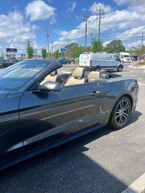 2017 Ford Mustang EcoBoost Premium