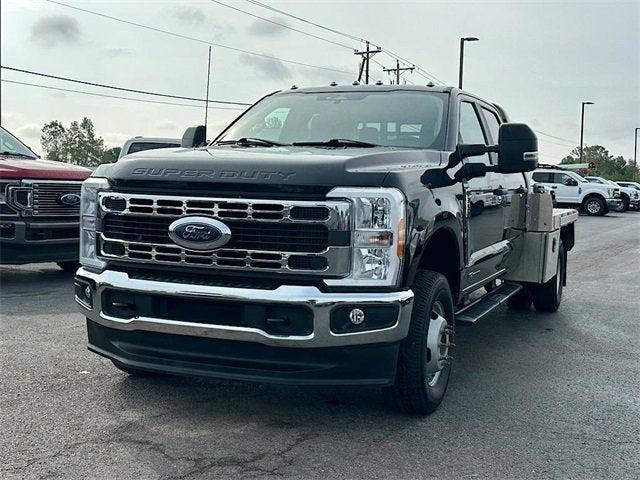2023 Ford F-350 Chassis XL