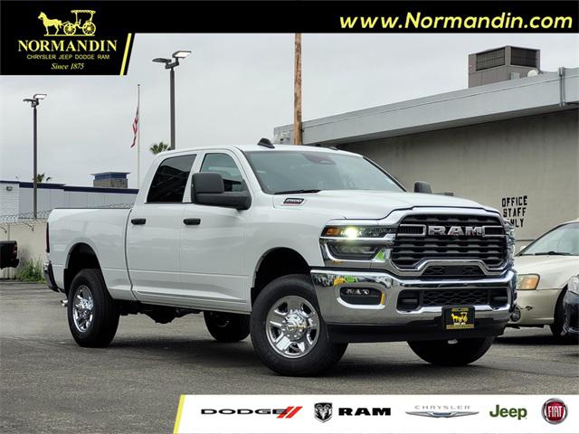 2025 RAM Ram 2500 RAM 2500 TRADESMAN CREW CAB 4X4 64 BOX