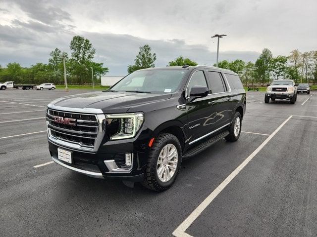 2023 GMC Yukon XL 4WD SLT