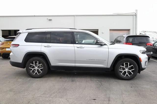 2023 Jeep Grand Cherokee L Limited 4x4