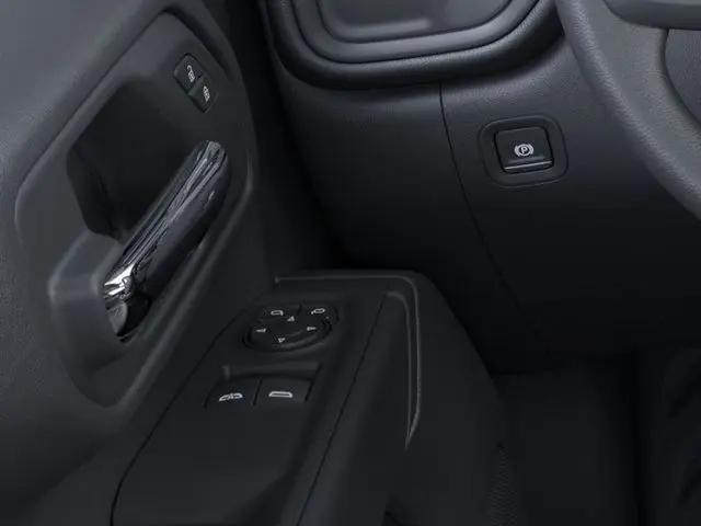 2025 GMC Sierra 2500HD 2WD Regular Cab Long Bed Pro