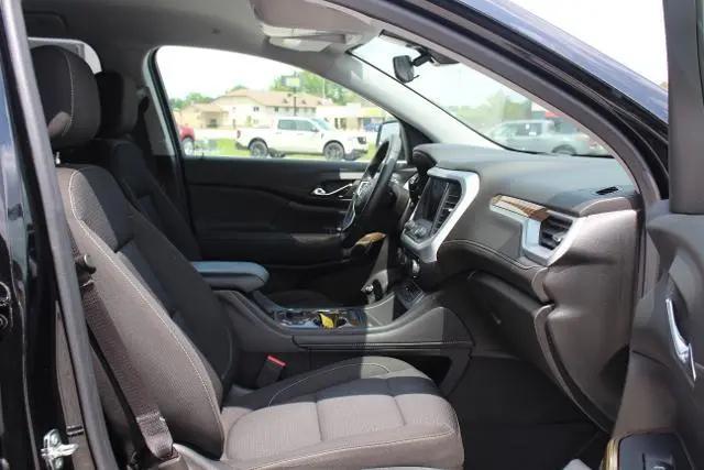 2023 GMC Acadia AWD SLE