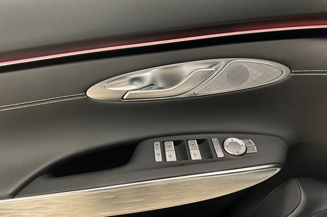 2026 Genesis GV70 Standard
