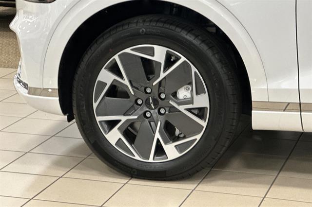 2026 Genesis GV70 Standard