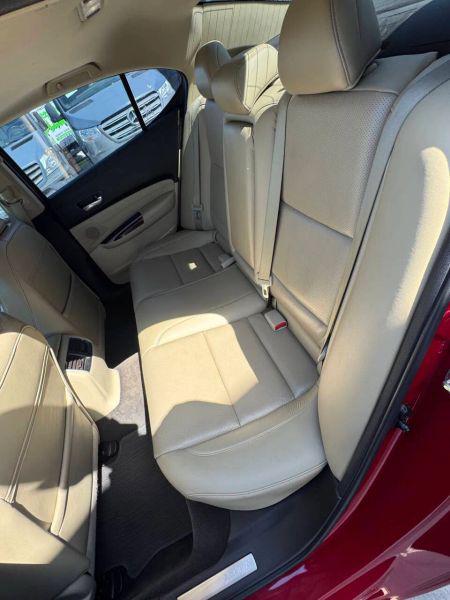 2017 Acura TLX w/Technology Package