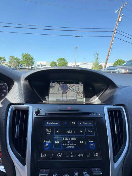 2017 Acura TLX w/Technology Package