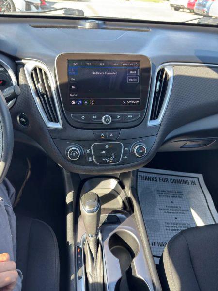 2020 Chevrolet Malibu FWD 1FL